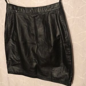 Wilson’s 80’s vintage high waist mini